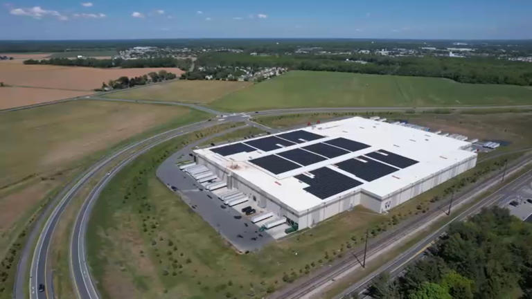 'Great sign of things to come': Major rooftop solar project launches in ...