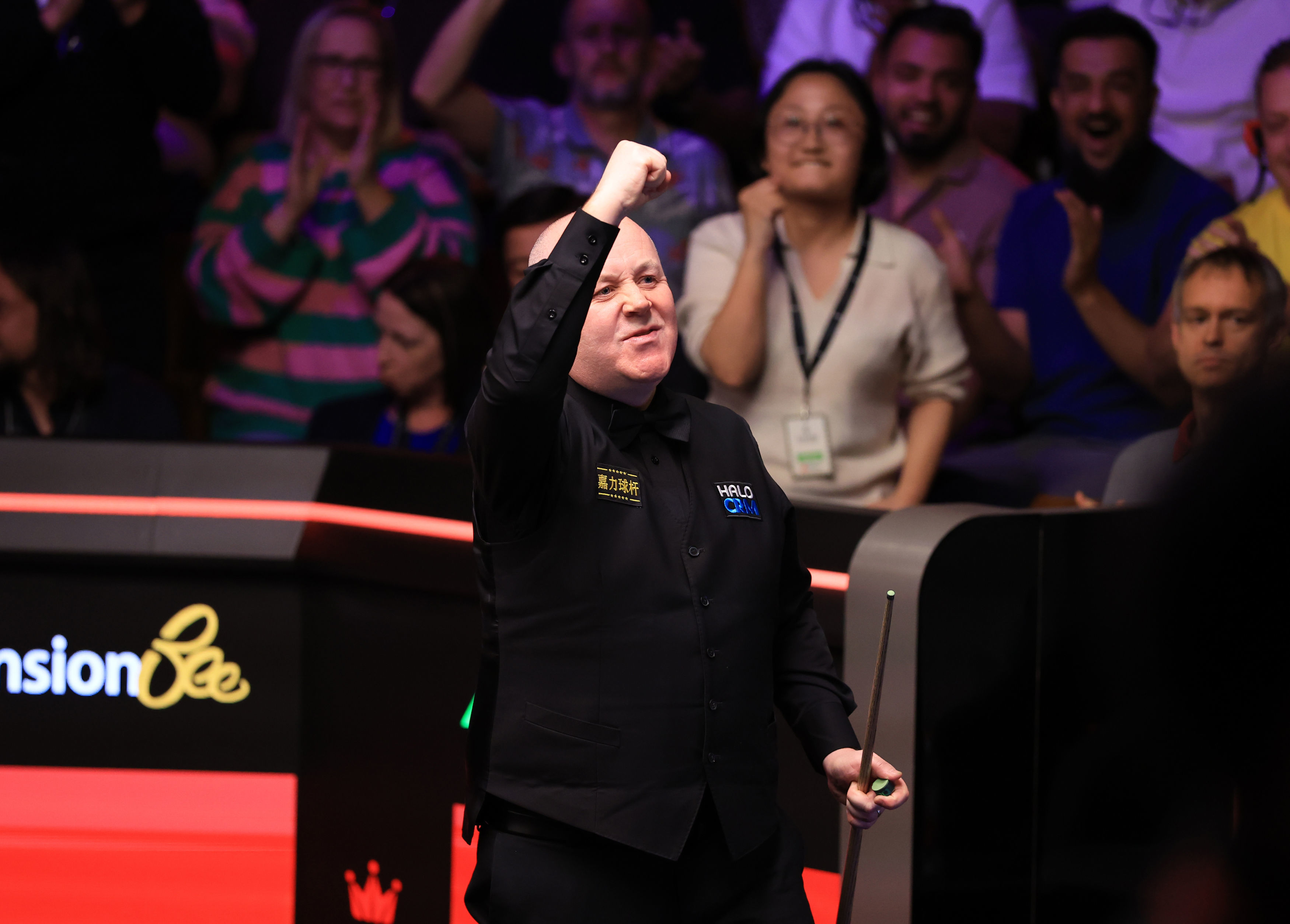 John Higgins savours one of his greatest Crucible comebacks as Ronnie O'Sullivan makes shock admission