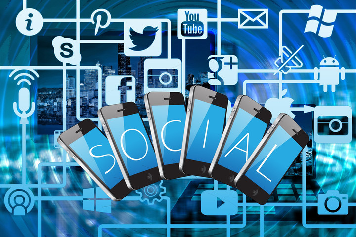 Lompatan Tanpa Akhir: Lubang Kelinci Digital Membentuk Generasi Kaca