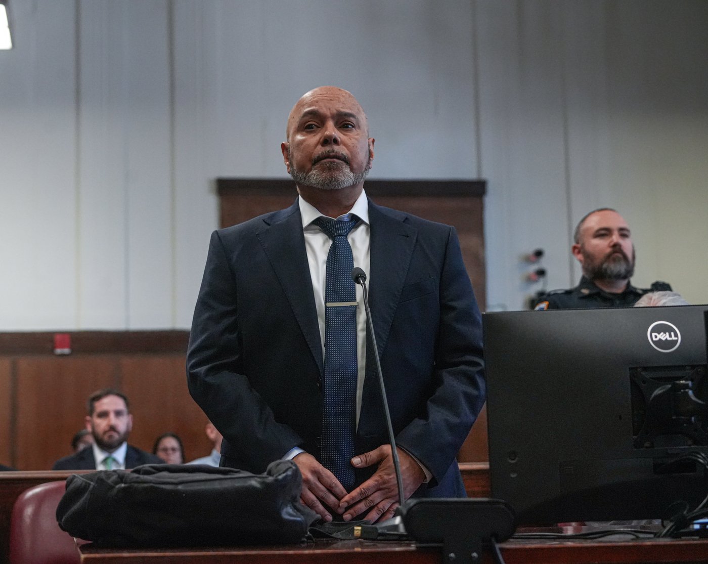 Judge tosses murder conviction for man who served 25 years, rebuking a ...