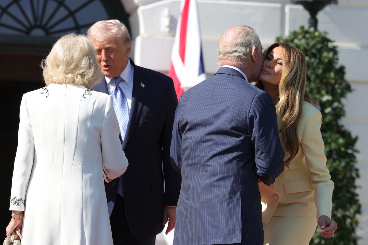 Trump and Melania greet King Charles and Queen Camilla at White House