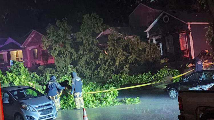 NWS: Multiple tornadoes hit Kentucky and Indiana during Monday's storms