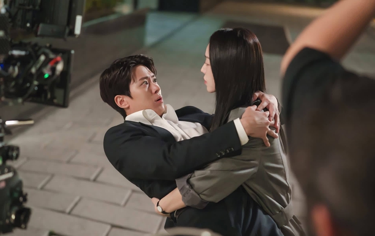 Filing for Love bùng nổ từ đầu, Shin Hye Sun vực dậy rating đài tvN sau thời kỳ ảm đạm
