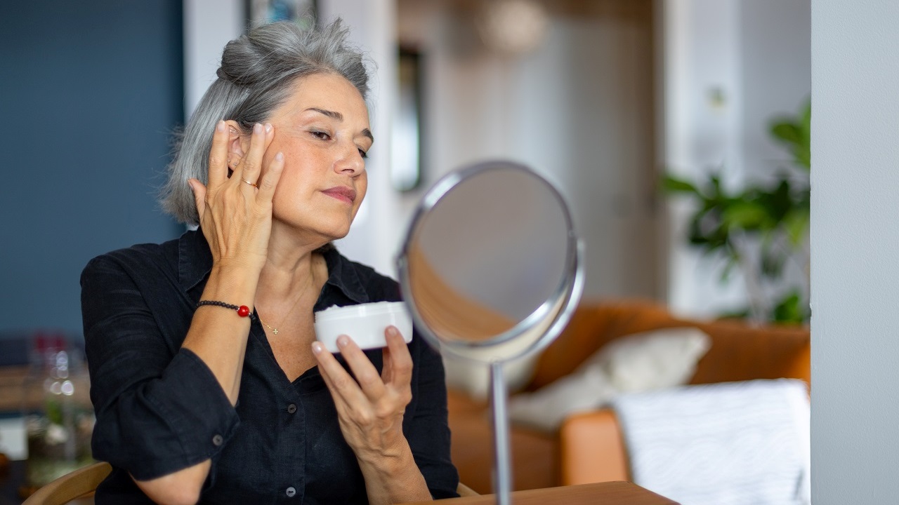Oreiller Anti-Rides Anti-Âge En Mousse Mémoire De Forme - Prévention Rides Et Acné - Sommeil Beauté