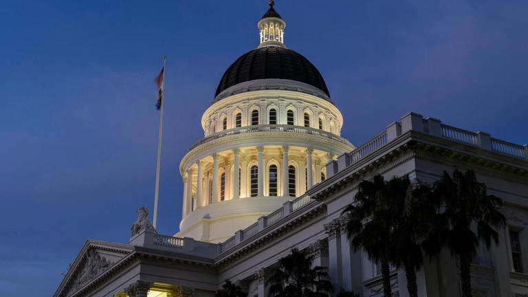 california-billionaire-tax-proposal-has-enough-signatures-for-november