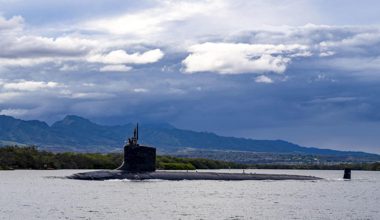 'Cracks starting to show' in Australia's $368 billion nuclear submarine ...