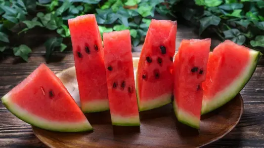 is-it-safe-to-eat-watermelon-seeds-heres-what-you-should-know
