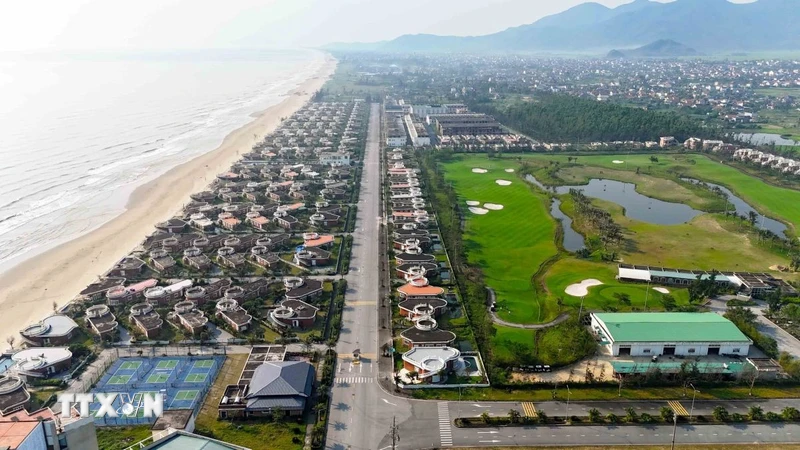 Biển Xuân Thành - viên ngọc xanh ẩn mình giữa miền di sản
