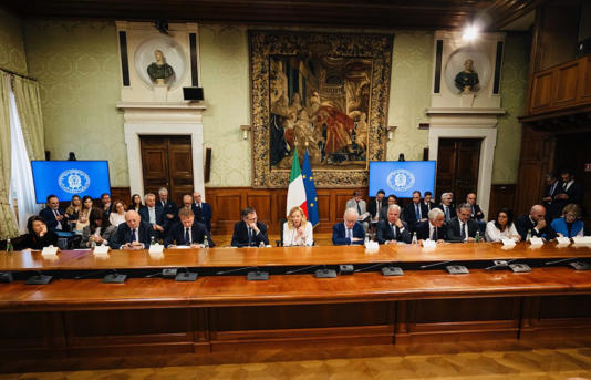 La cabina di regia del Piano Mattei a Palazzo Chigi (Imagopeconomica).
