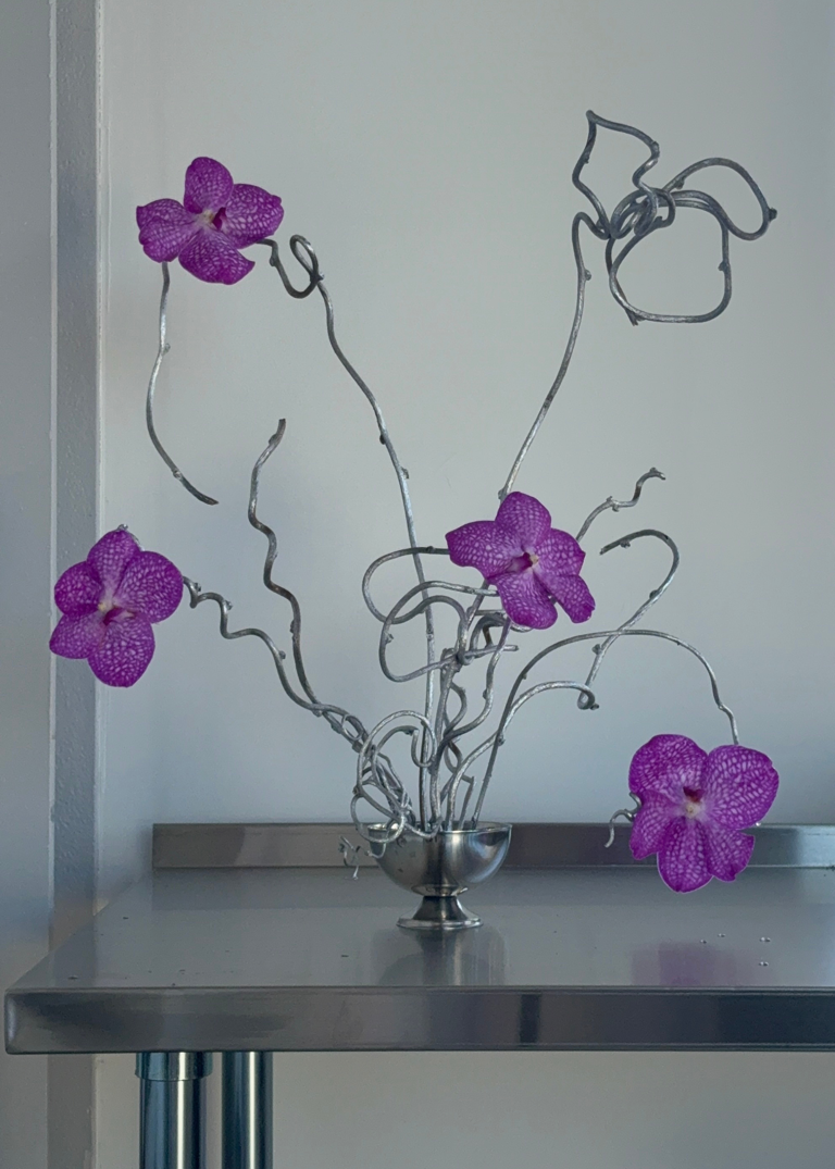 How to bring the Japanese art of ikebana into your home for spring