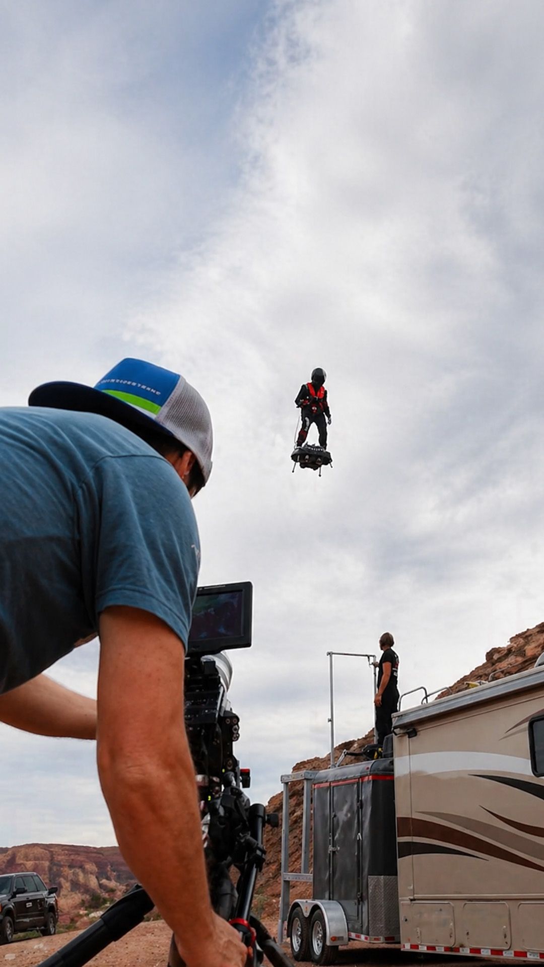 How this flyboard shot is captured on camera