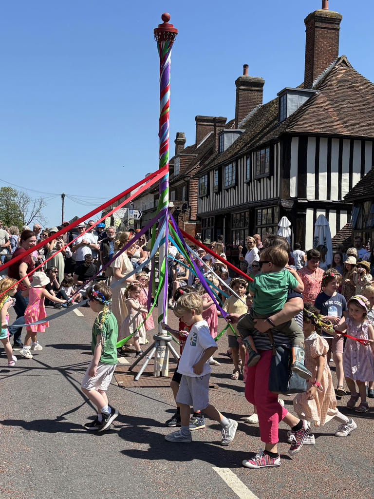 Mayfield and Five Ashes Village News