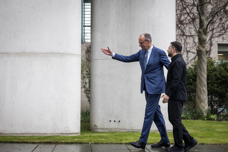 Friedrich Merz and Volodymyr Zelensky (Getty)