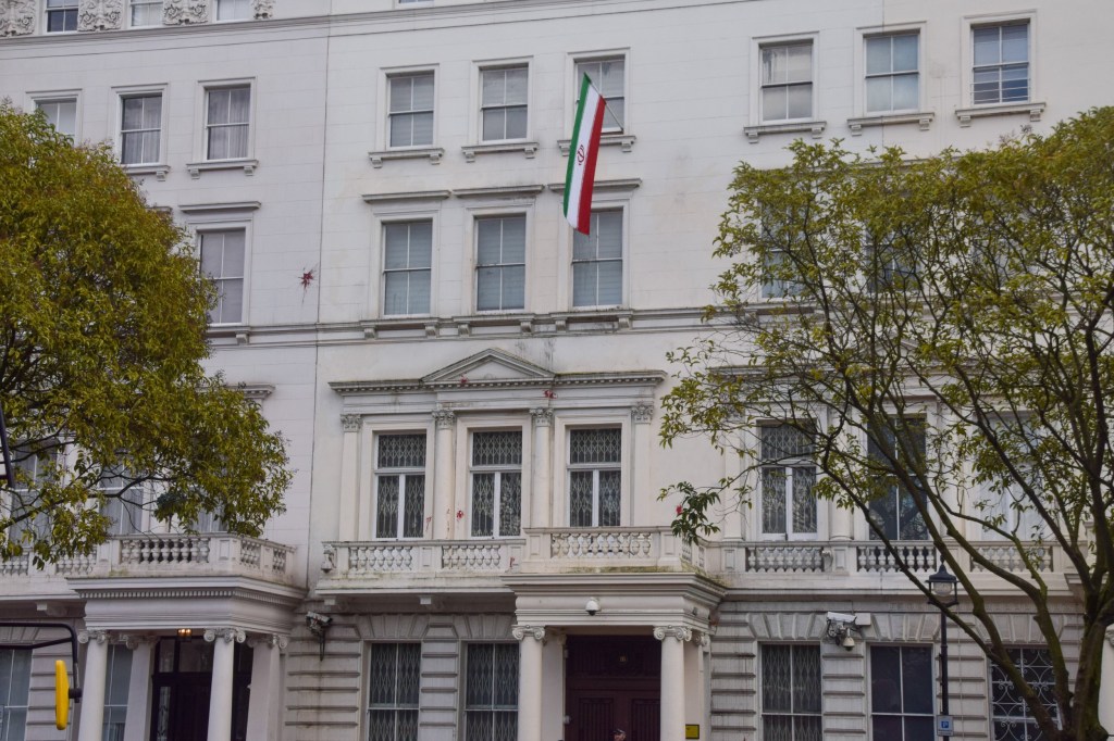Iranian embassy in Britain recruiting expats to become martyrs and ...