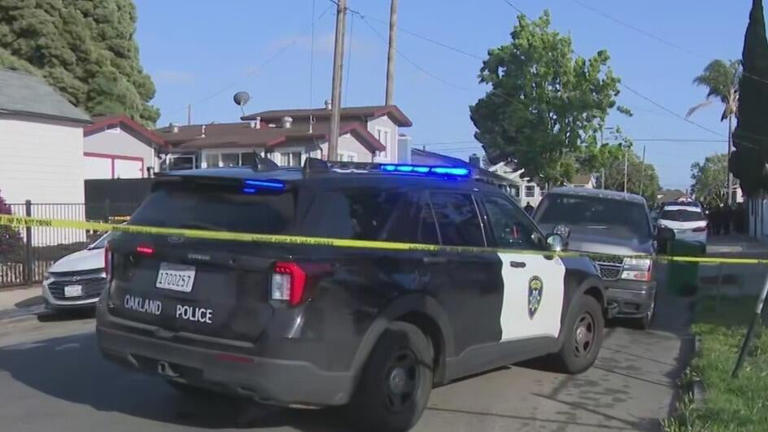Oakland police fatally shoot man who was pointing gun at residents