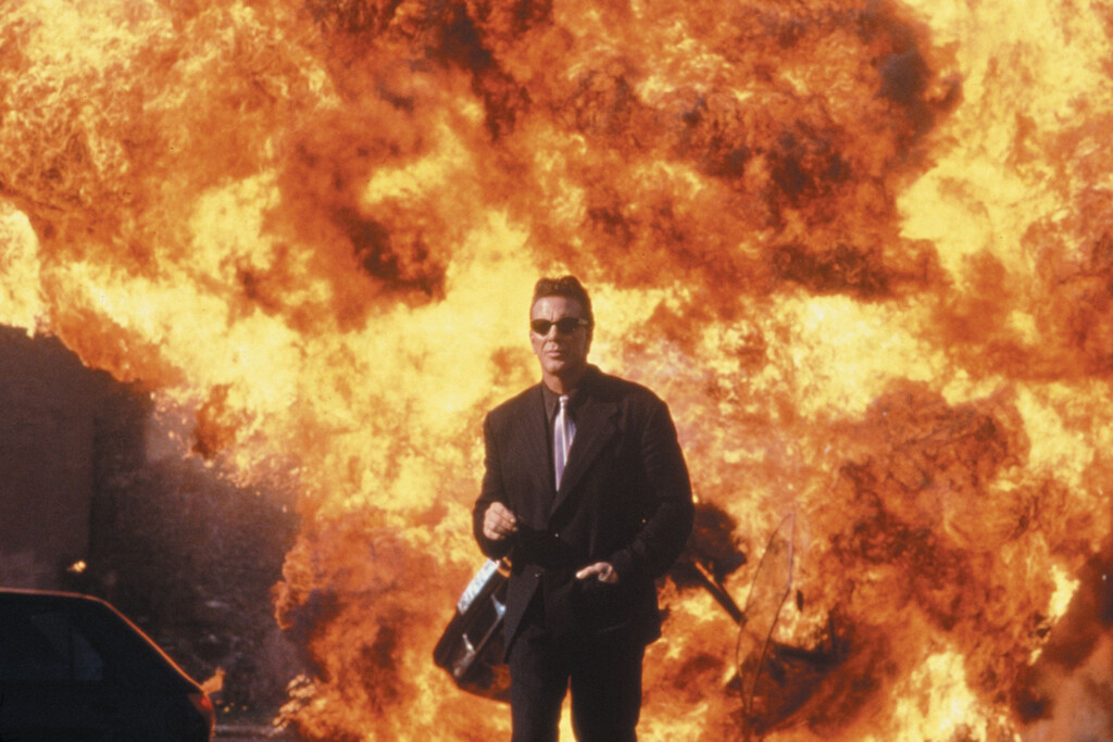 Jean Claude Van Damme, sobre Mickey Rourke: 