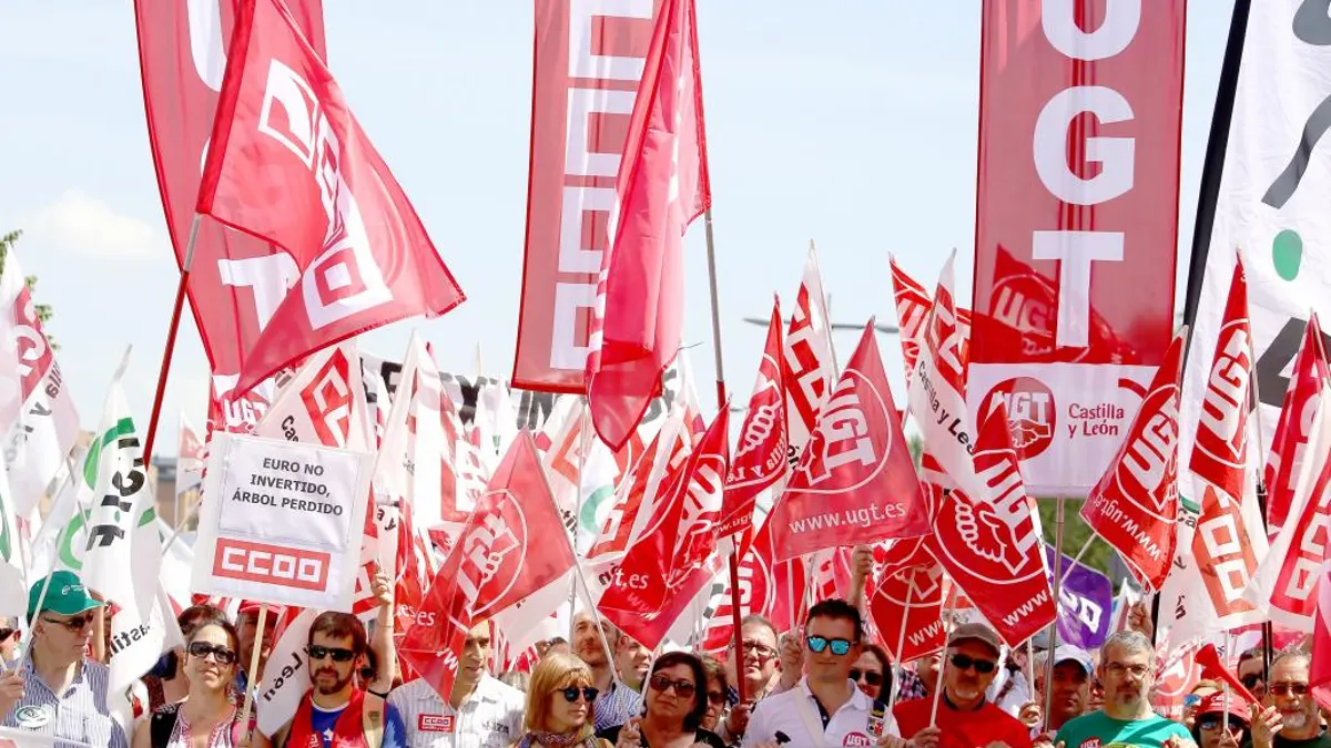 CCOO y UGT convocan una movilización el 29 de abril en Andalucía en ...