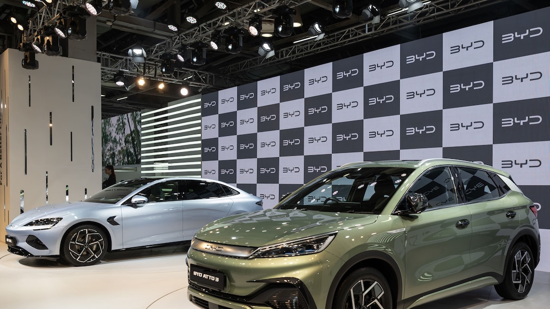 BYD quarterly profit drops to lowest in years amid price war