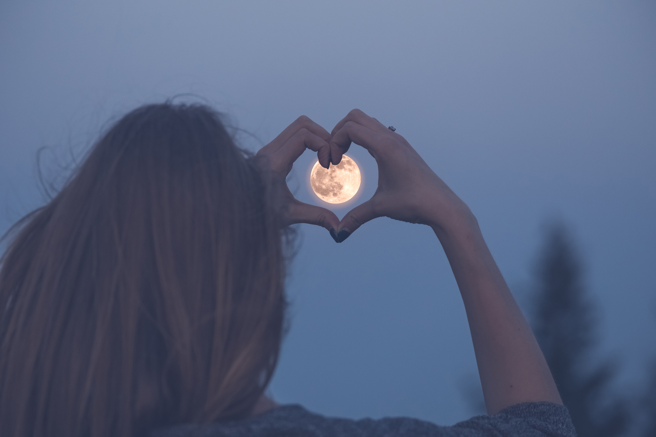 Your April 28 AI horoscope: The zodiac just had an espresso & now nobody can sit still