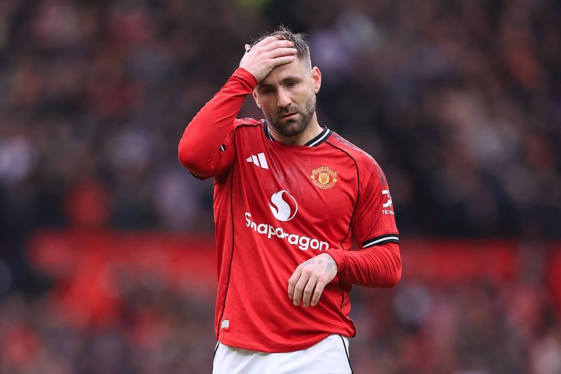 Luke Shaw had to be substituted against Brentford