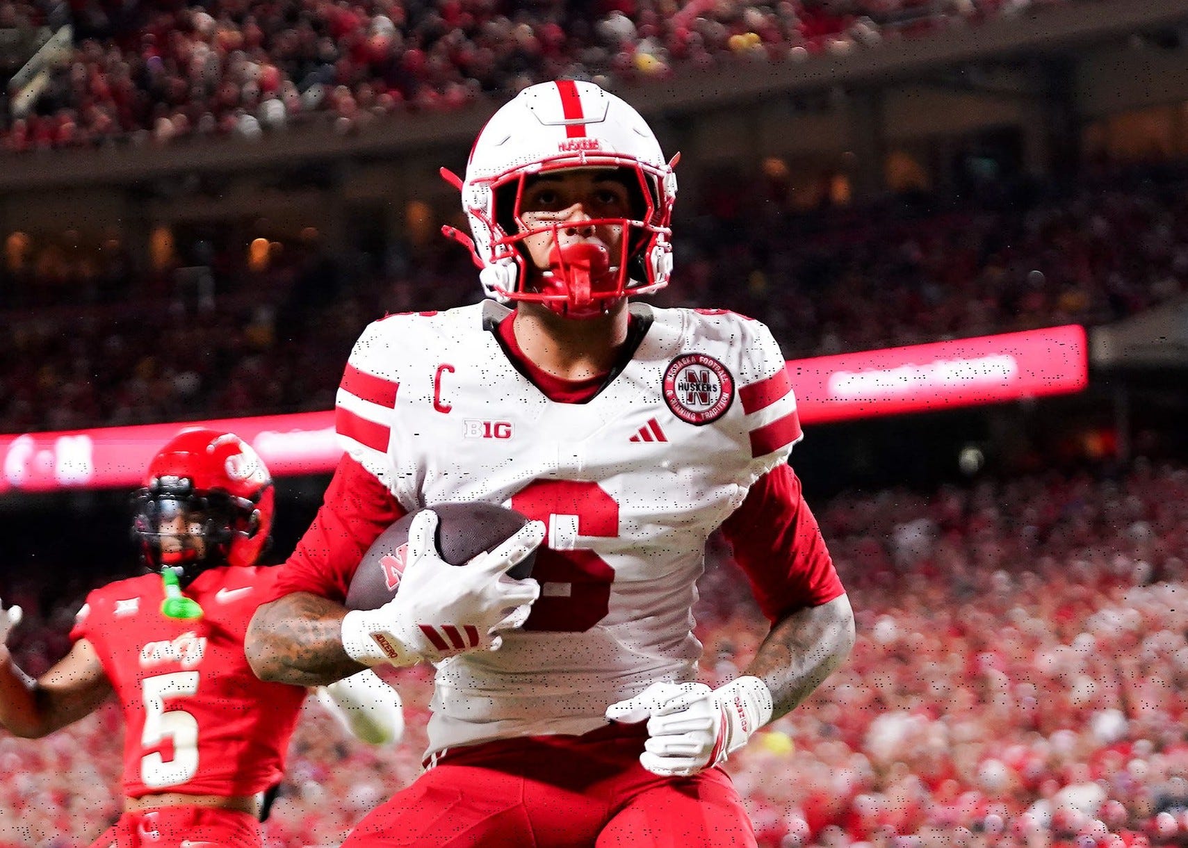Dane Key reacts to reuniting with his brother in the NFL