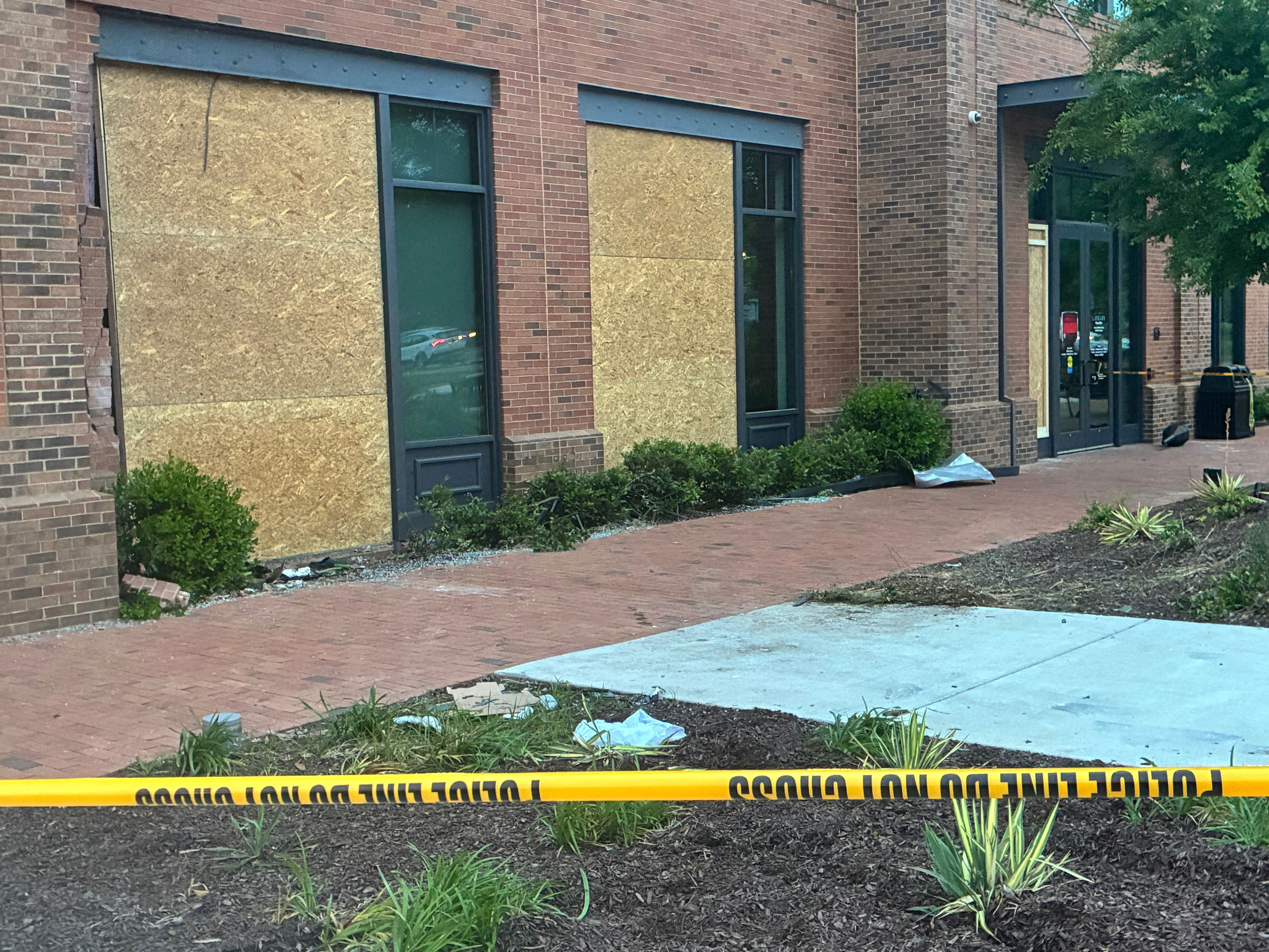 Driver dies after crashing into downtown library in Mecklenburg County