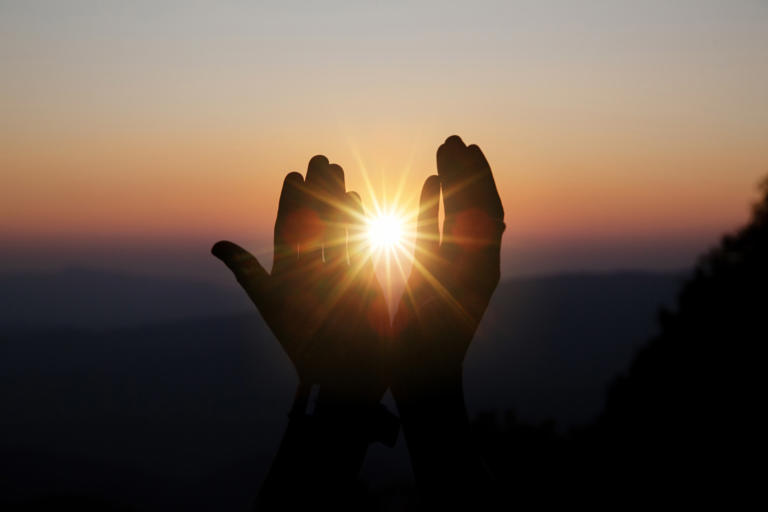 7 powerful signs you’re more spiritually gifted than you ever realized