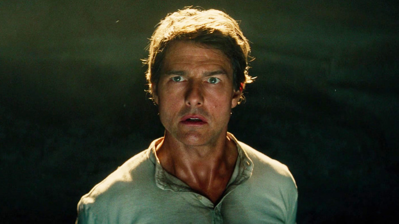 Why Tom Cruise was kicked off of the original Mortal Kombat's set