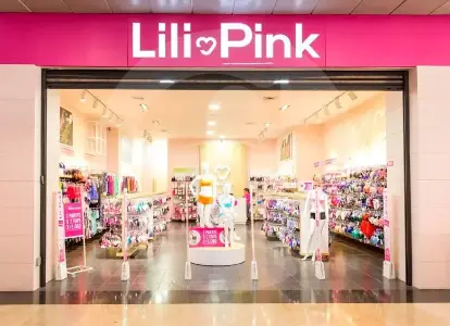 ¿Quiénes son los dueños de Lili Pink, la marca de ropa envuelta en un ...