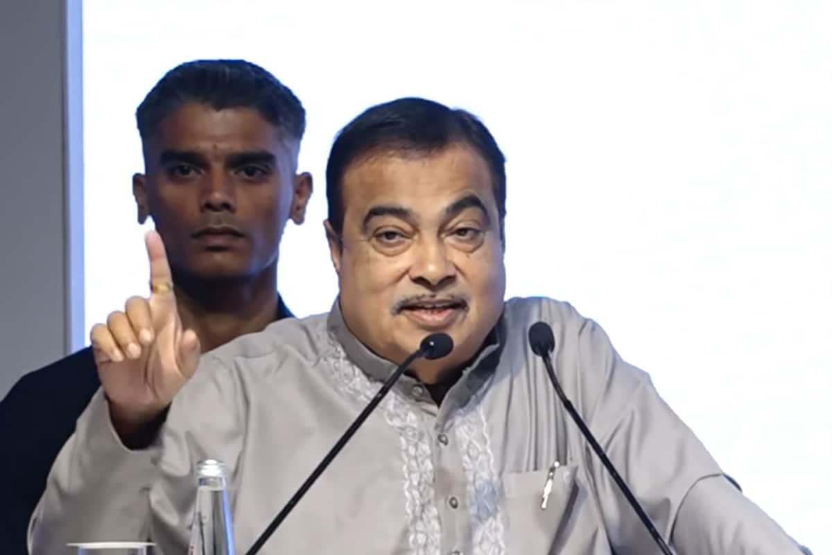 No future for petrol and diesel vehicles: Transport Minister Nitin Gadkari