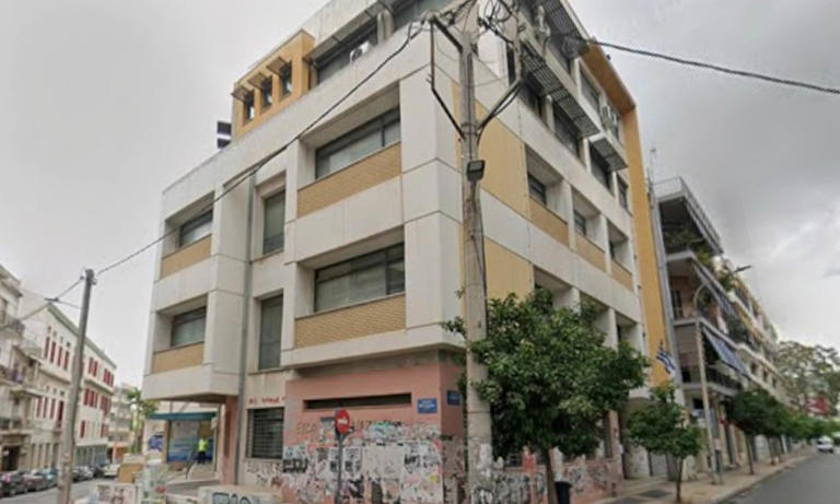 Gunman, 89, opens fire injuring at least five in Athens before going on ...