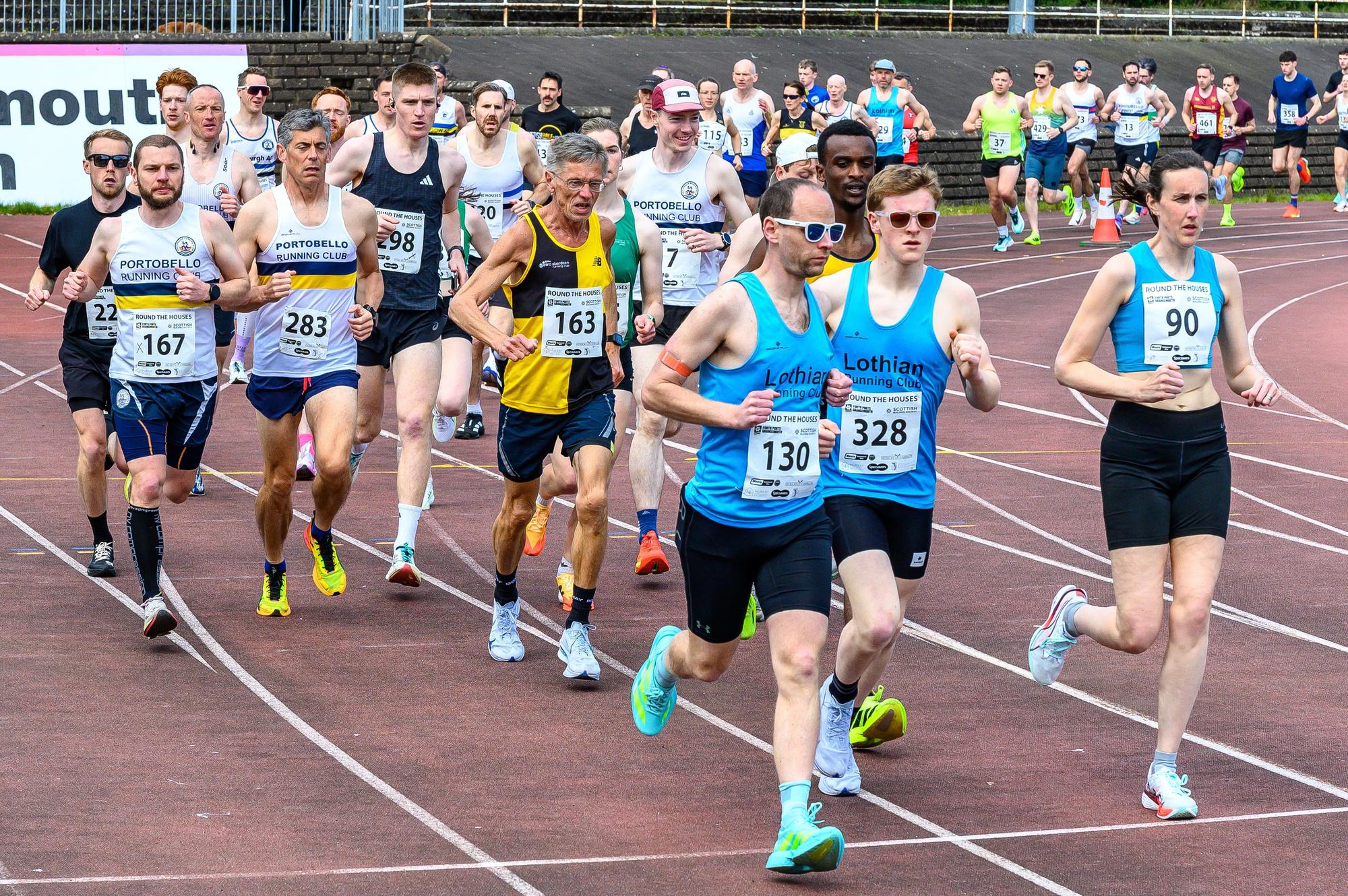 In pictures: Runners from across the country take on Grangemouth ...