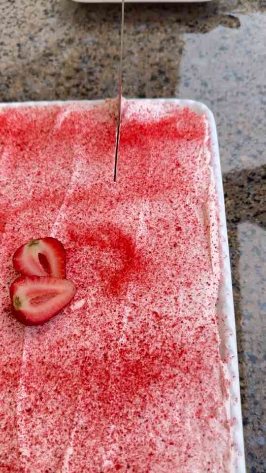 What makes this tres leches cake so irresistible