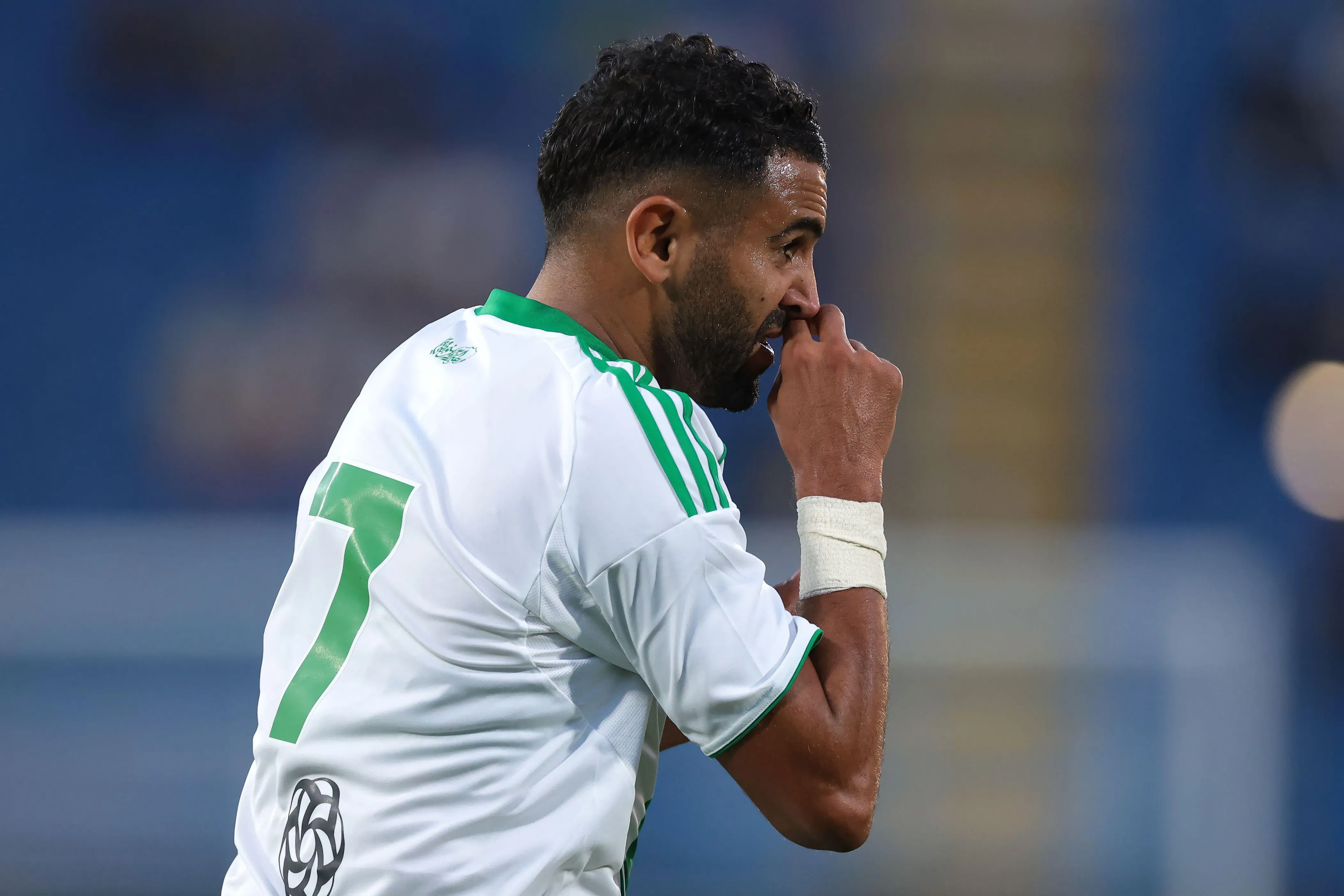 Riyad Mahrez visé par une sanction après le sacre en Ligue des ...