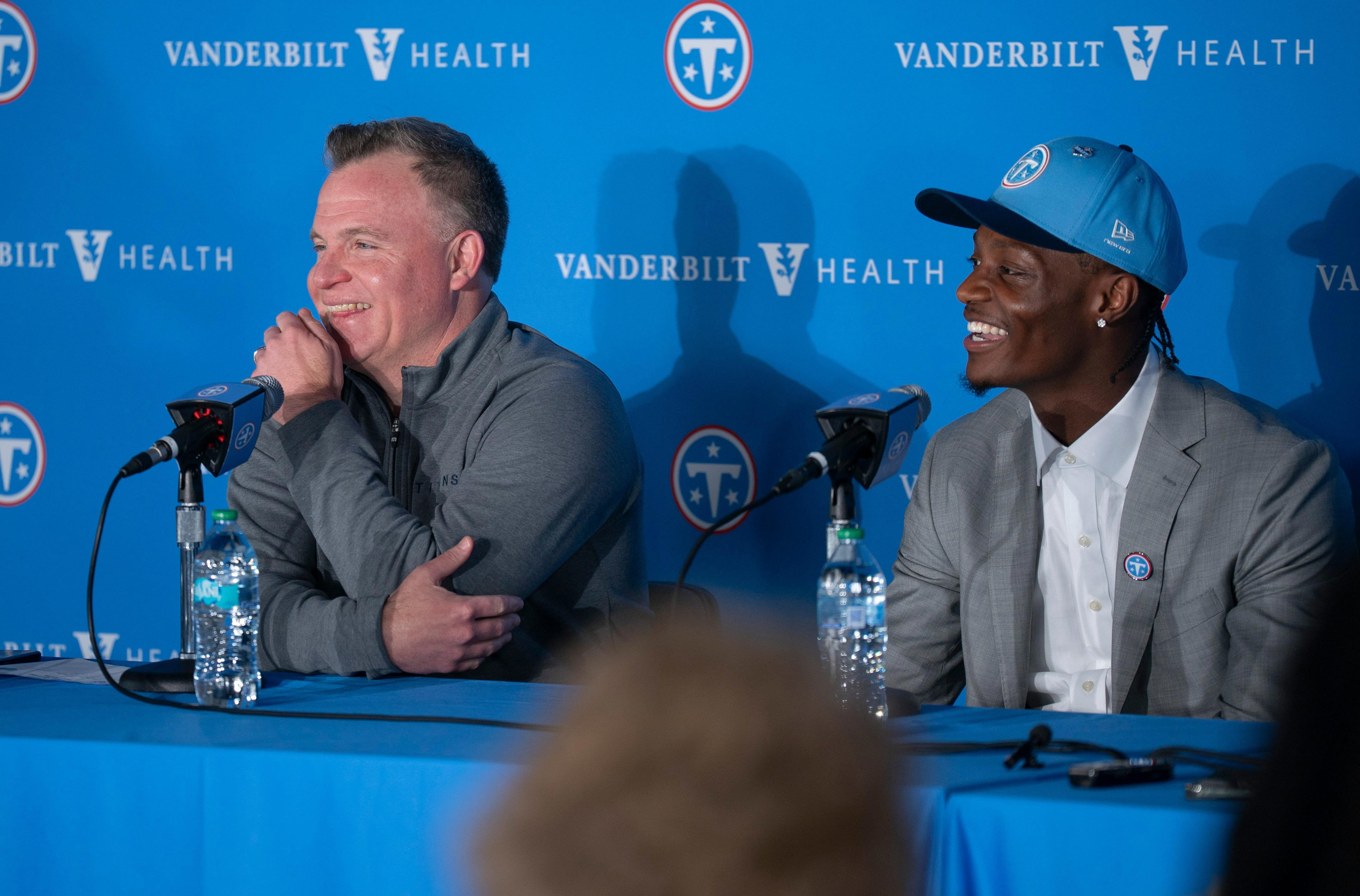 Titans' Cam Ward sees big things for rookie Carnell Tate