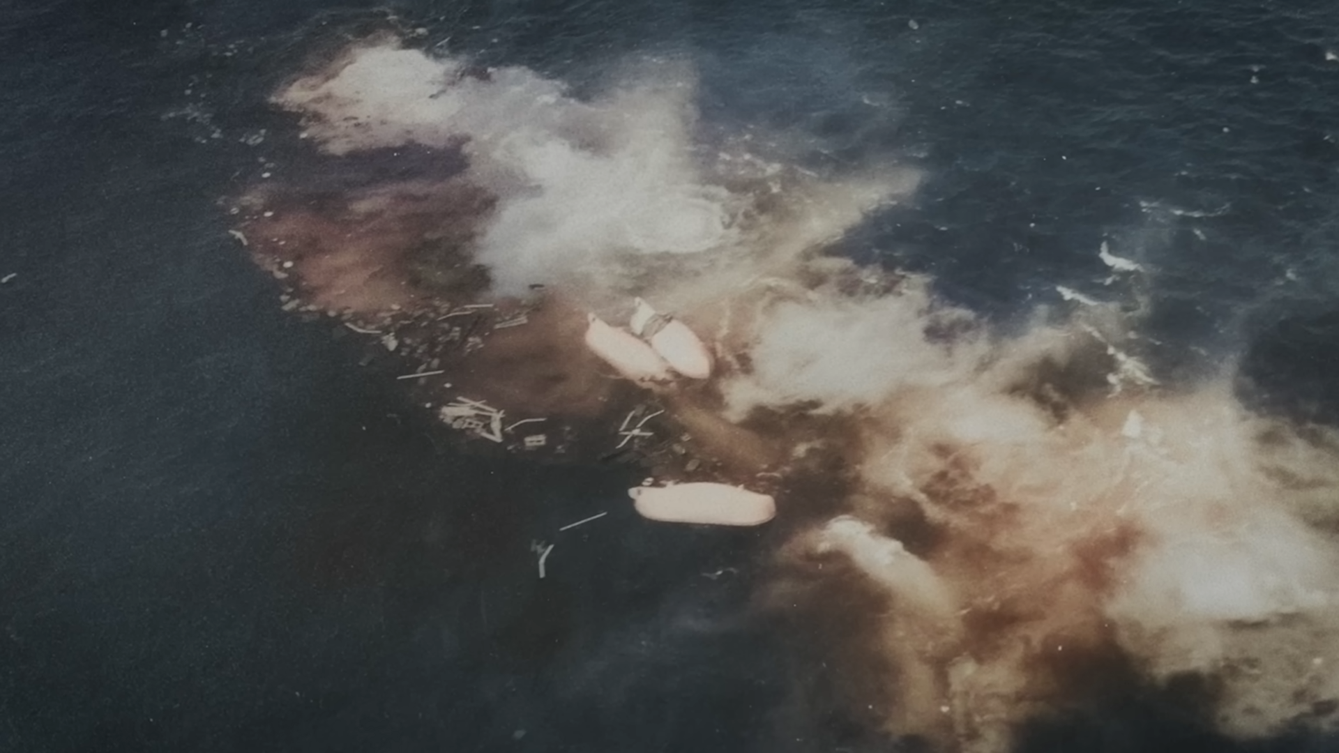 Watch the final seconds as both ships turn into each other