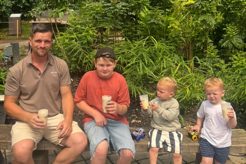 Friends desperate to get dying dad more time with his