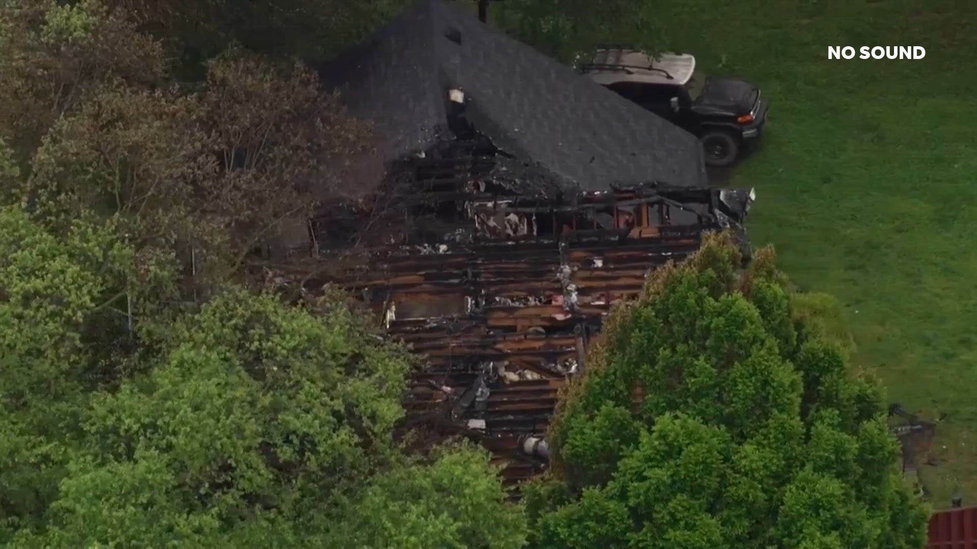 Lightning strike sparks house fire in Prospect