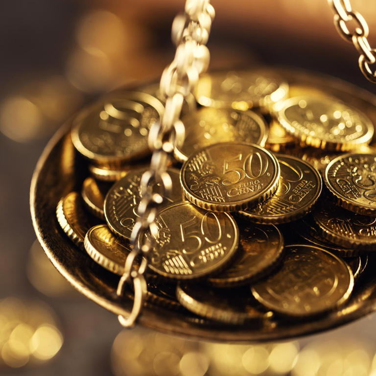 How much can you sell a 1-ounce gold coin for this May?