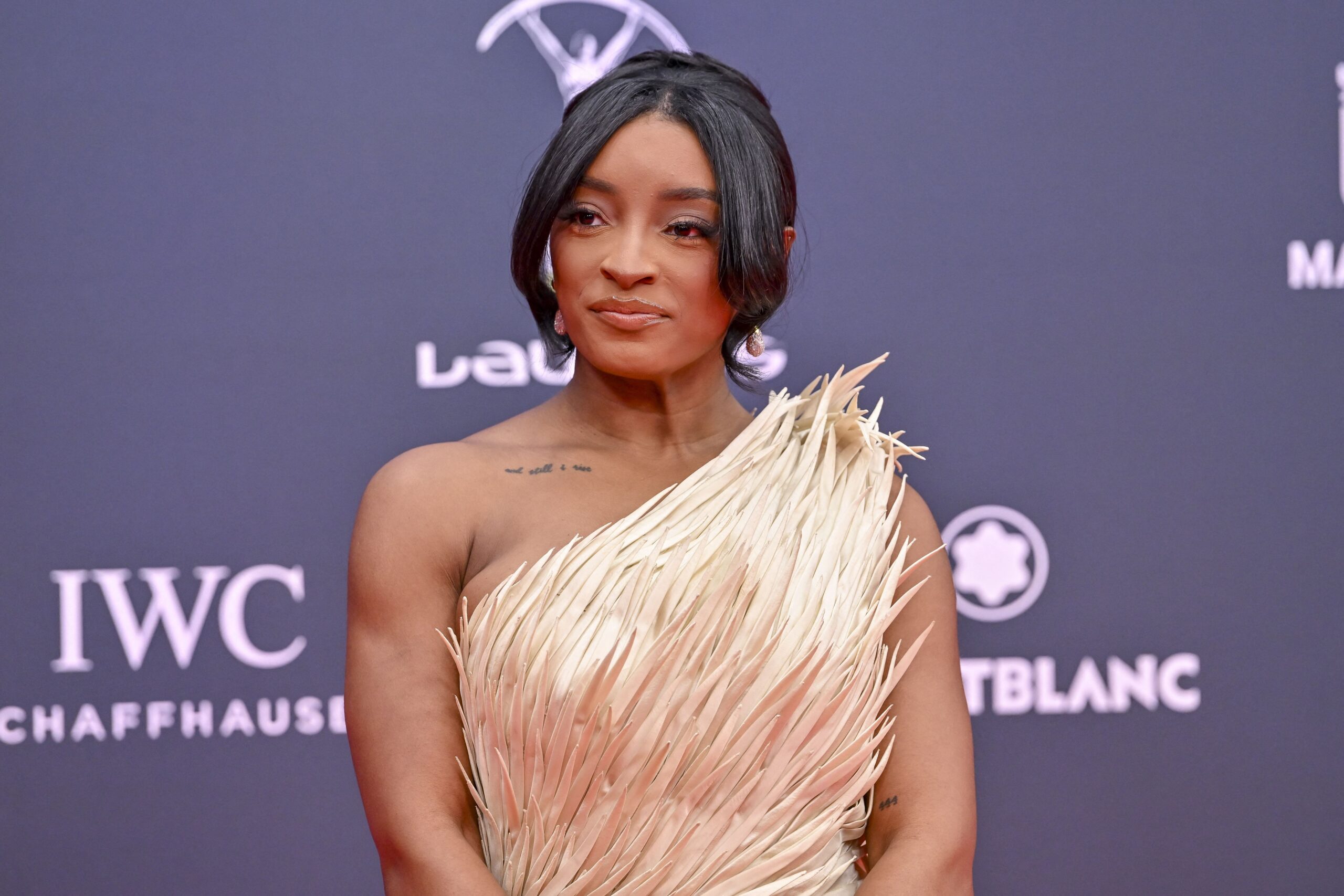 Simone Biles shares ‘insane’ price tag for red carpet glam squad: ‘I’ve ...
