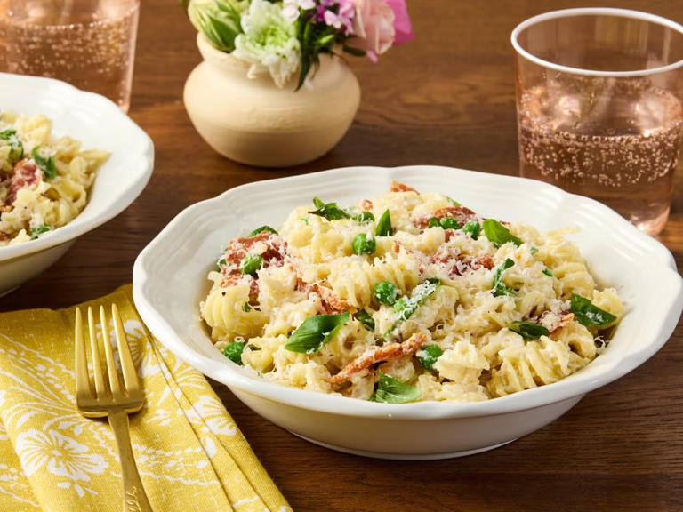 These spring pasta dinners were made for breezy nights