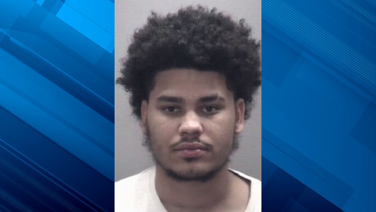 Deputies: 1 arrested, 1 in critical condition after Robeson County shooting