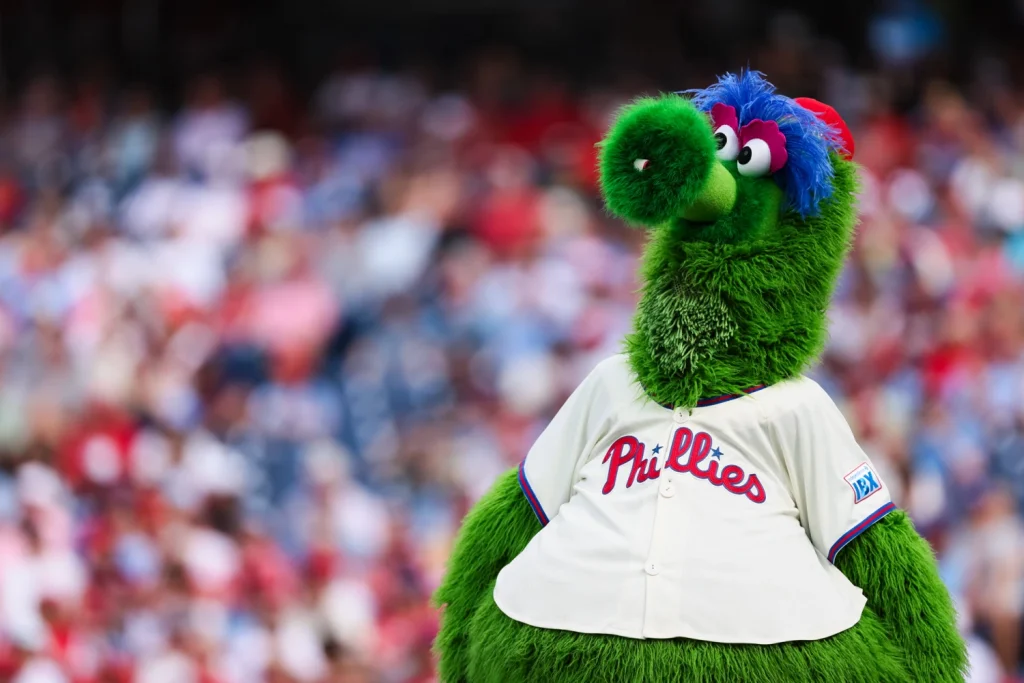 30 of the most famous sports mascots ever