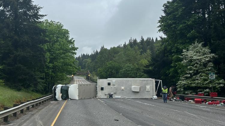 I-5 northbound reopens after semitruck crash at Fork Lewis River Bridge