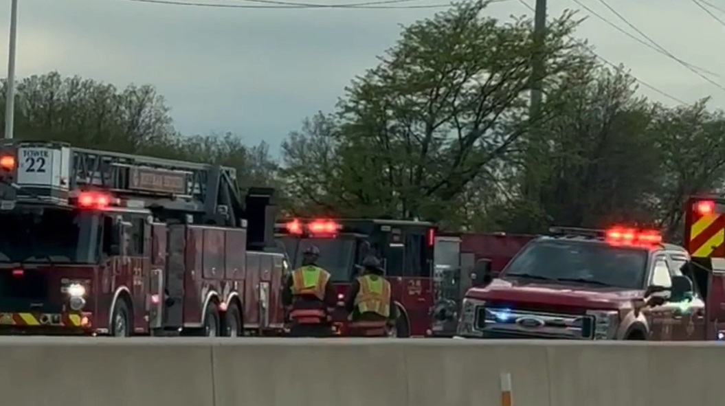 Motorcyclist killed in crash with semi that left lanes on I-90 closed ...