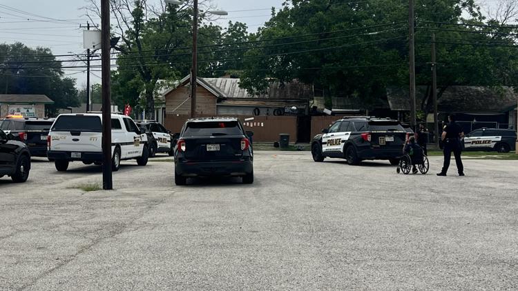 SAPD: Man grazed in head by AR-15 style gun west of downtown San ...