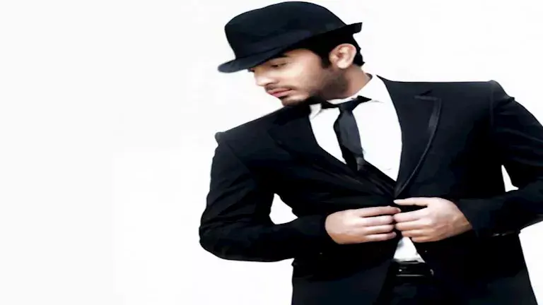 تامر حسني في البوم هعيش حياتي (1)