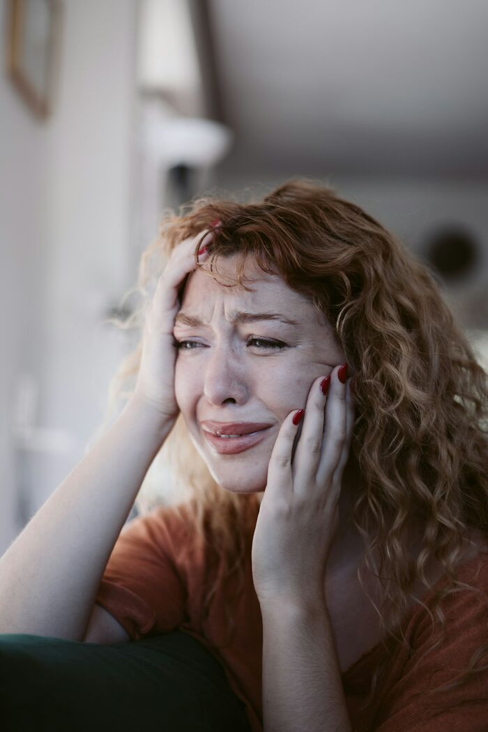 I May End Up Homeless: 70 Former Rich People Share How They Ended Up Broke