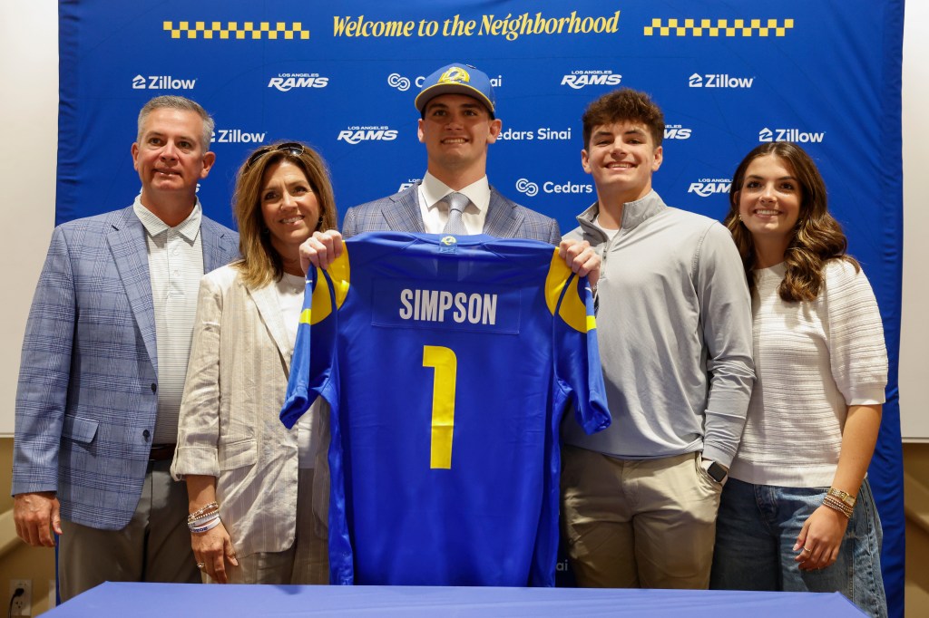 Demand for rare Ty Simpson rookie card explodes after Rams ...