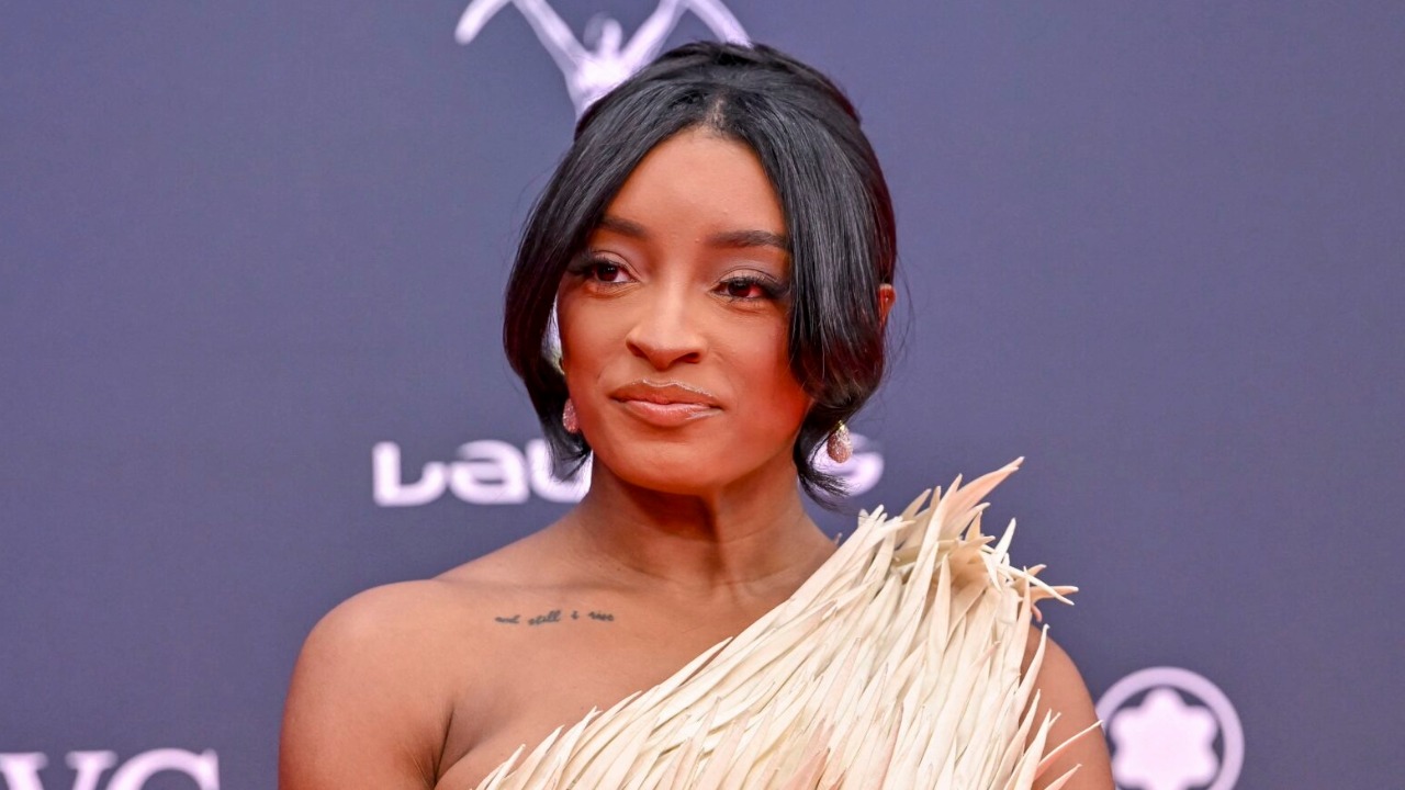 Simone Biles shares ‘insane’ price tag for red carpet glam squad: ‘I’ve ...